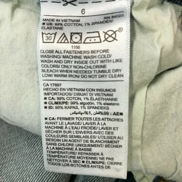 Old Navy Womens Mid Rise Distressed Blue Denim Boyfriend Capri Jeans Size 6 - Picture 6 of 8